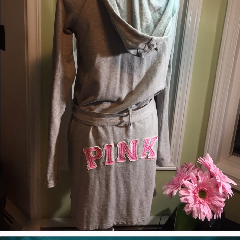 Bundle NWOT Victoria Secret Pink robe and dress